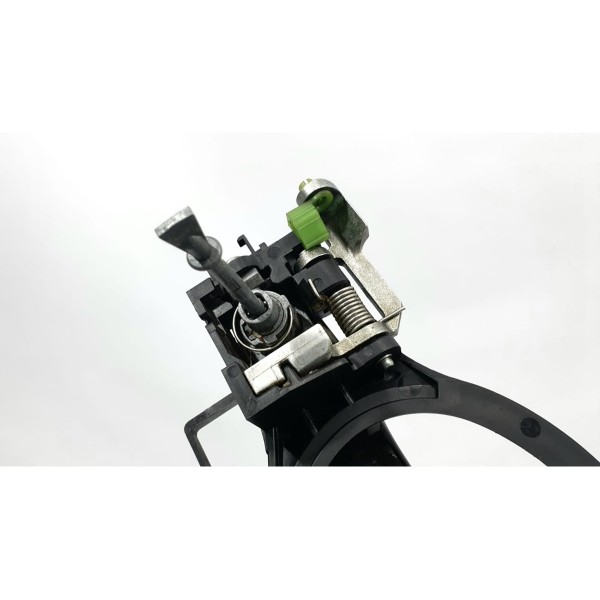 Maçaneta Dianteira Esquerda Mitsubishi Lancer Ralliart 2012 - Dianteira