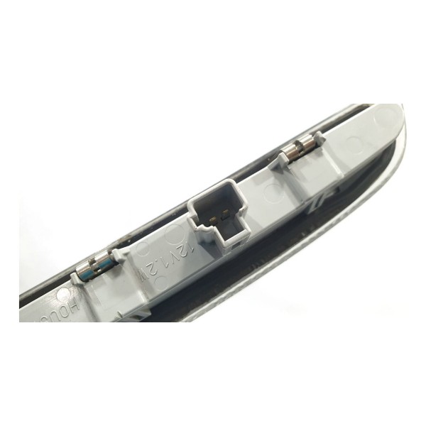 Brake Light Mitsubishi Outlander 2016