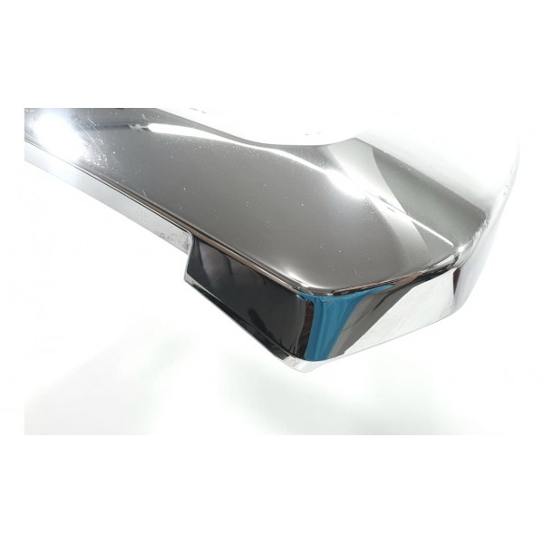 Moldura Esquerdo Parachoque Diant. Mitsubishi Outlander 2016