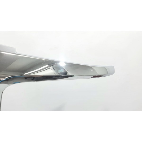 Moldura Esquerdo Parachoque Diant. Mitsubishi Outlander 2016