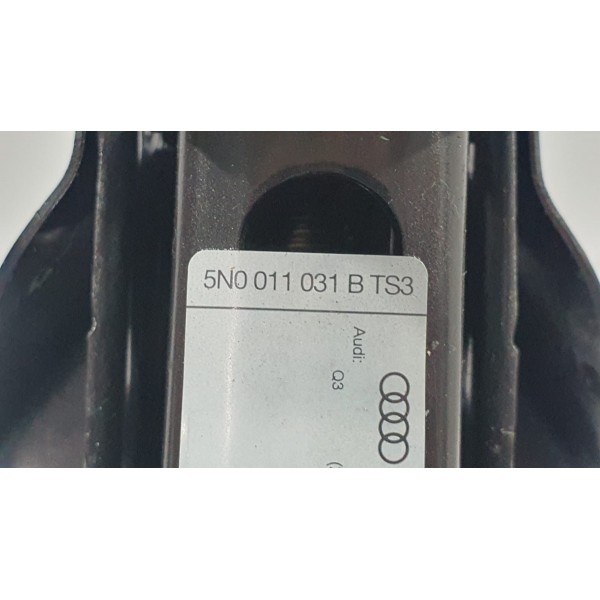 Macaco Audi Q3 2015