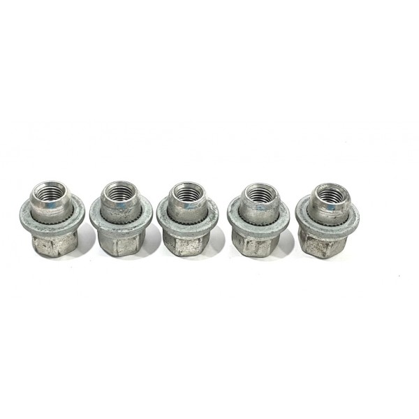 Porcas De Roda Kia Quoris 3.8 2015