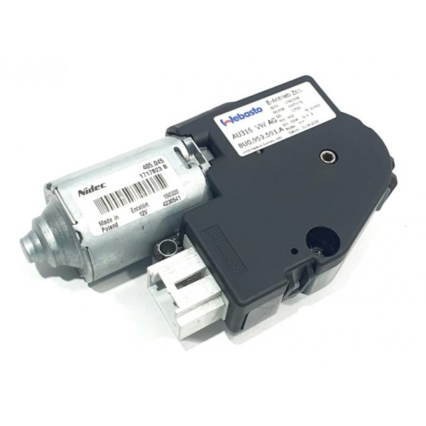 Motor Teto Solar Audi Q3 2015