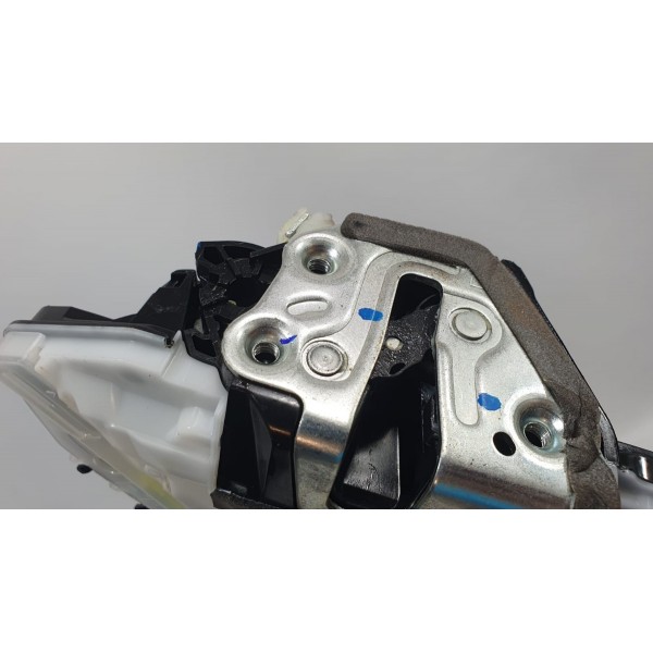 Fechadura Porta Dianteira Esquerda Corolla Cross Xrx 2023