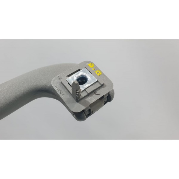 Alça De Teto Dianteira Direita Equinox Premier Turbo 2022 - Cinza