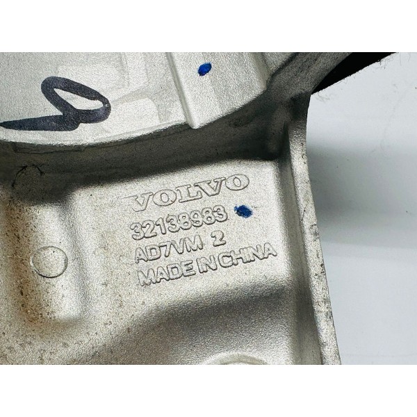 Suporte Bomba Água Volvo Xc90 2.0 T8 Hybrid 2022 32138983