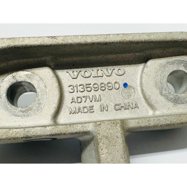 Coxim Inferior Volvo Xc90 2.0 T8 Hybrid 2022 Cód. 31359890