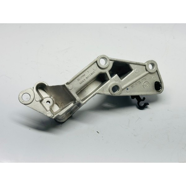 Suporte Bomba Volvo Xc90 2.0 T8 Hybrid 2022 Cód. 32222347