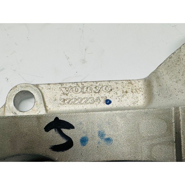 Suporte Bomba Volvo Xc90 2.0 T8 Hybrid 2022 Cód. 32222347
