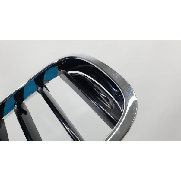 Grade Dianteira Bmw Série 5 G30 Brilhante