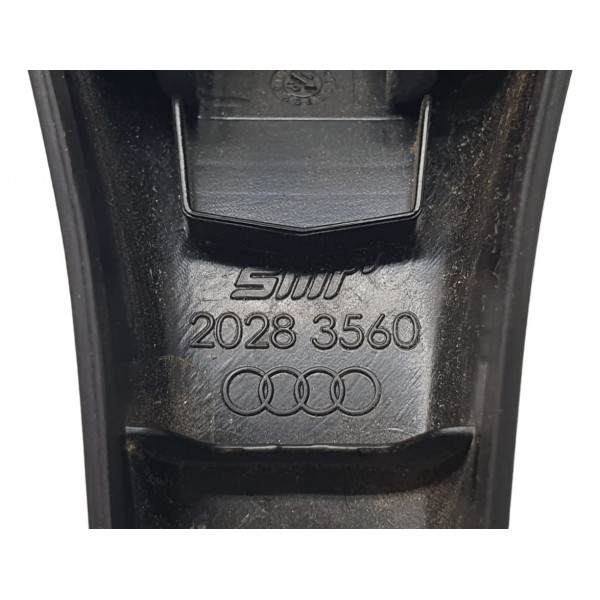 Moldura Retrovisor Interno Audi A3 Ambiente 2018 8s0857511
