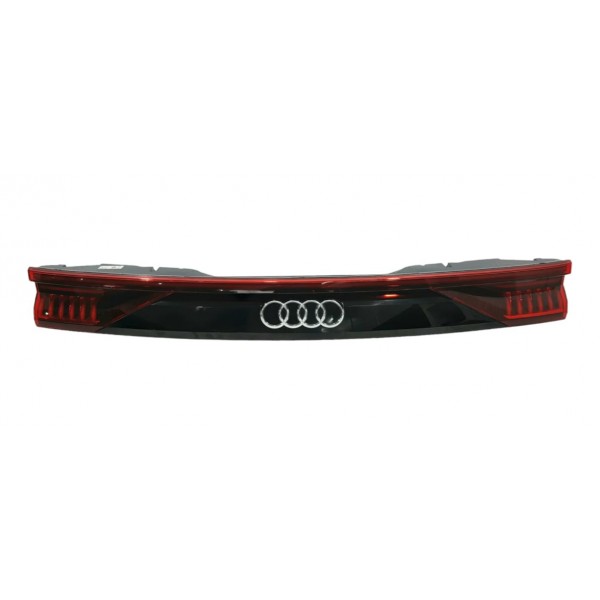 Lanterna Central Traseira Audi Q8 3.0 Hybrid 2020