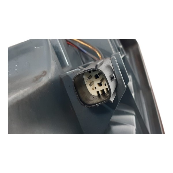 Lanterna Traseira Direita Fusion Titanium 2015 Ds7313404 Direito Vermelho