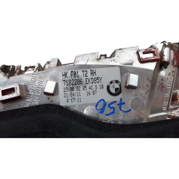 Lanterna Tampa Direita Bmw 750i Hybrid 2012 7182206