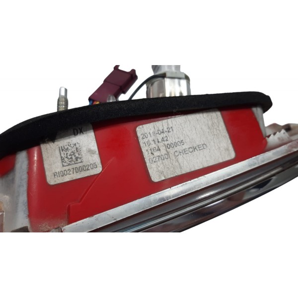 Lanterna Tampa Direita Bmw 750i Hybrid 2012 7182206