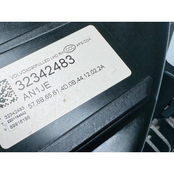 Farol Direito Volvo Xc90 2022 Suporte Sup Quebrado 32342483 Direito