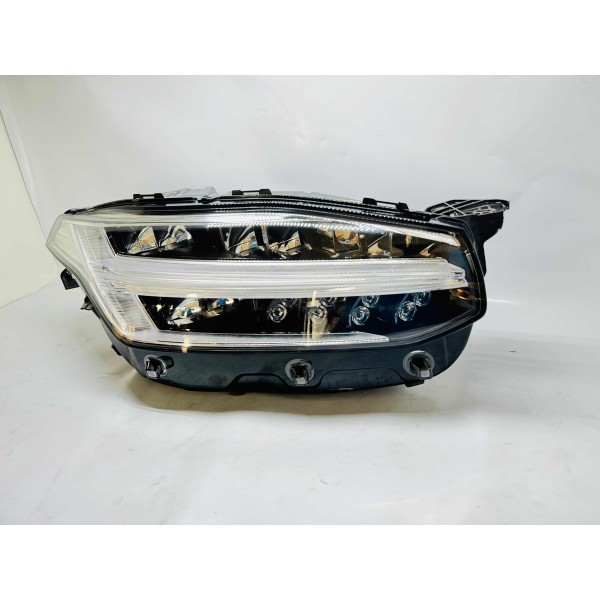 Farol Direito Volvo Xc90 2022 Suporte Sup Quebrado 32342483 Direito