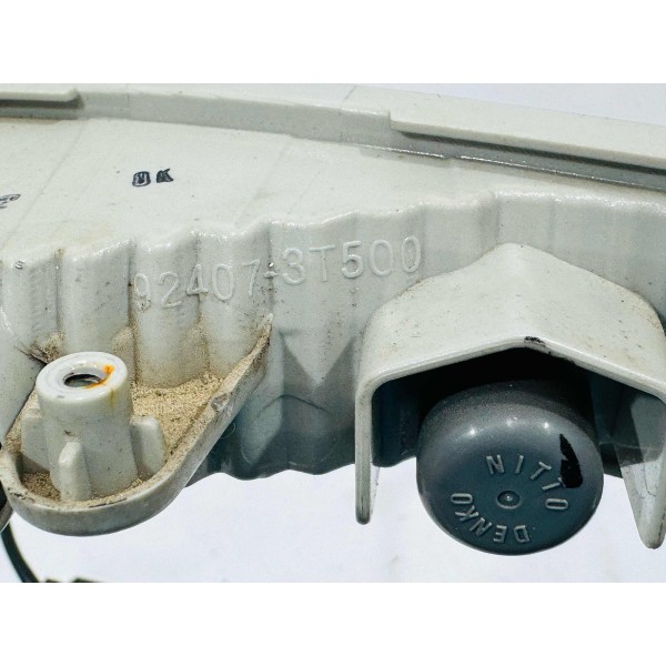 Lanterna Traseira Esquerda Kia Quoris 2016 Branco Esquerdo