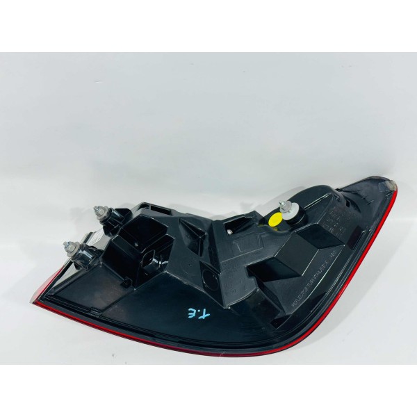 Lanterna Traseira Esquerda Bmw 320 G20 2021