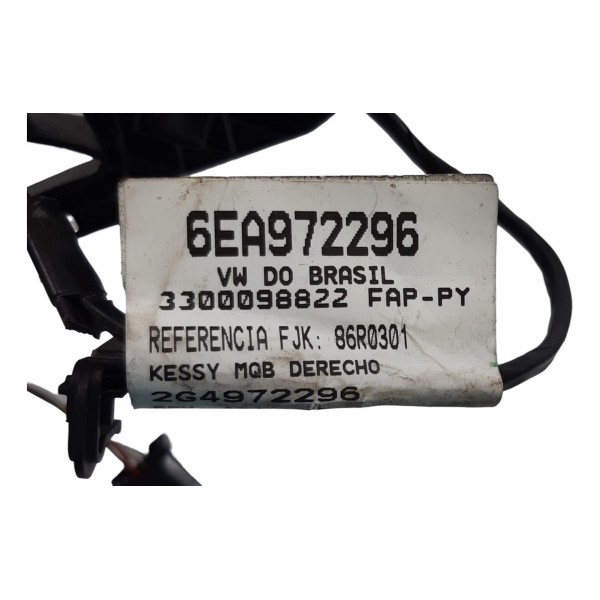 Suporte Maçaneta Dianteira Direita Vw Nivus Highline 2022  - Dianteira