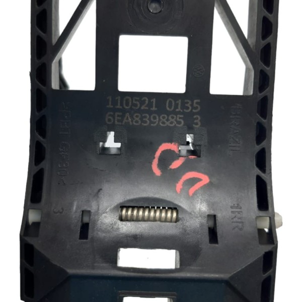 Suporte Maçaneta Dianteira Direita Vw Nivus Highline 2022  - Dianteira