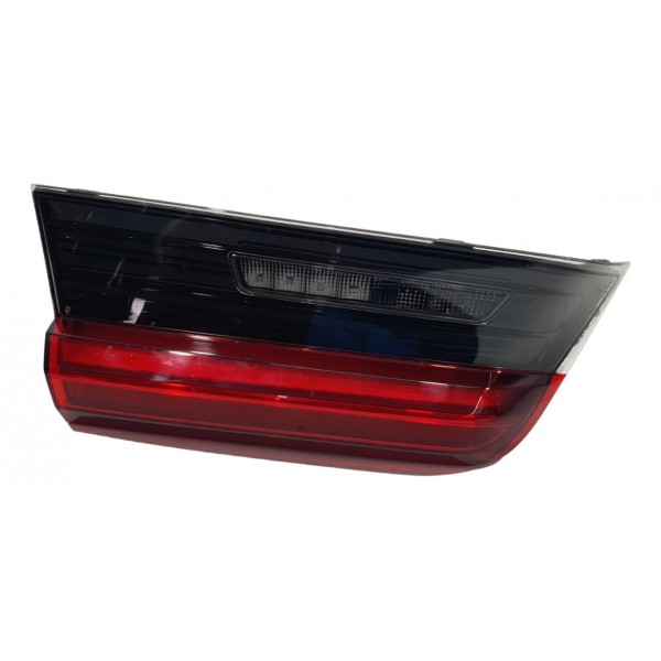 Lanterna Tampa Traseira Esquerda Bmw 320i M Sport 2022