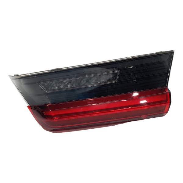 Lanterna Tampa Traseira Direita Bmw 320i M Sport 2022