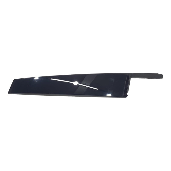 Moldura Porta Dianteira Direita Bmw 320i M Sport 2022