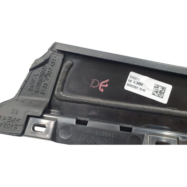 Moldura Porta Dianteira Esquerda Bmw 320i M Sport 2022