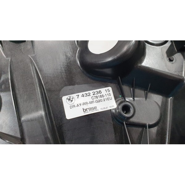 Máquina De Vidro Traseira Direita Bmw 320i M Sport 2022