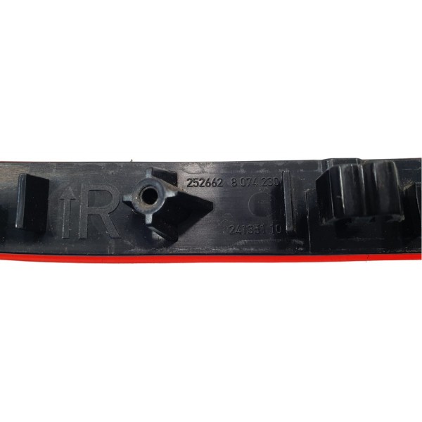 Refletor Para-choque Traseiro Direito Bmw 320i M Sport 2022