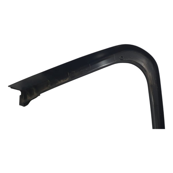 Moldura Interna Porta Dianteira Direita Mercedes C180 2019 Direito Preto