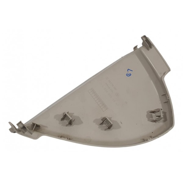 Acabamento Lateral Painel Lado Direito Mercedes C180 2019