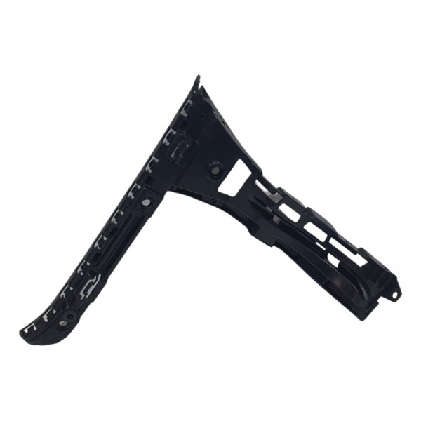 Guia Para-choque Traseiro Lado Esquerdo Mercedes C180 2019