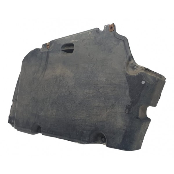 Protetor Traseiro Mercedes C180 2019