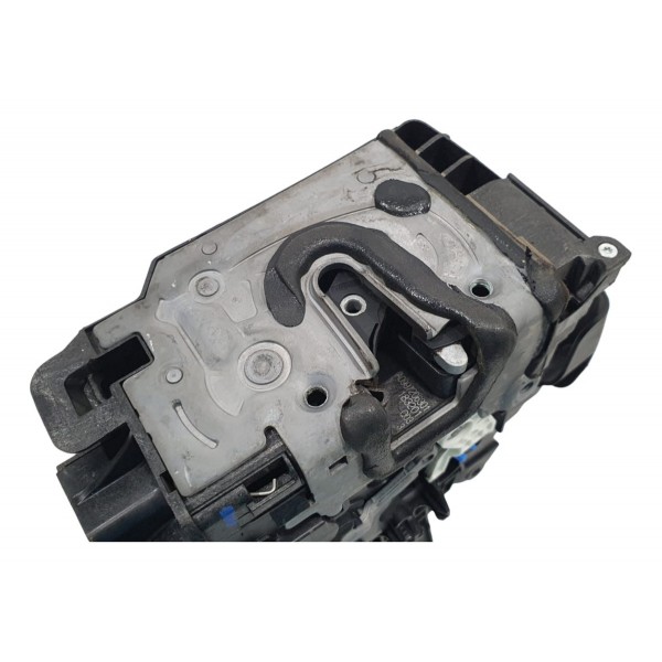 Fechadura Porta Dianteira Esquerda Mercedes C180 2019