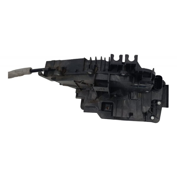 Fechadura Porta Traseira Esquerda Mercedes C180 2019
