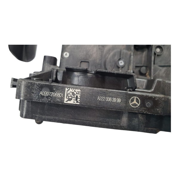 Fechadura Porta Dianteira Direita Mercedes C180 2019