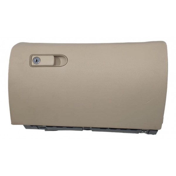 Tampa Porta-luvas Mercedes C180 2019