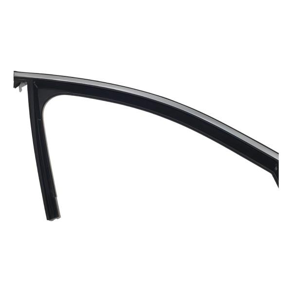 Canaleta Dianteira Direita Mercedes C180 2019