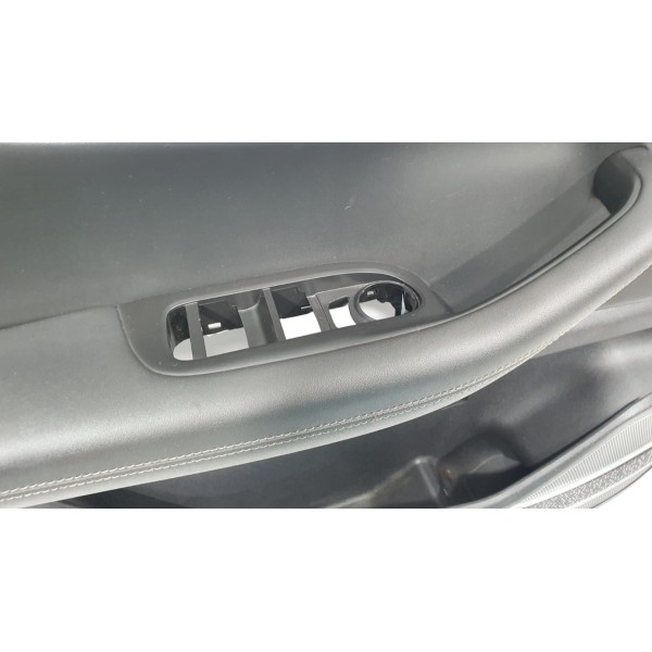 Forro De Porta Dianteiro Esquerdo Chery Tiggo 5 Hybrid 2023