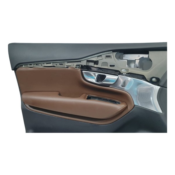 Forro Porta Diant Esquerdo Volvo Xc90 T8 Inscription 2022