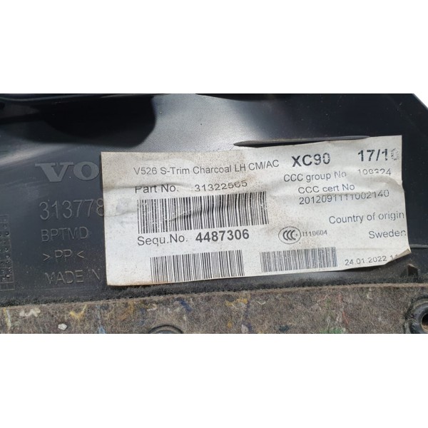Acabamento Porta-malas L/esquerdo Volvo Xc90 T8 Inscrip 2022