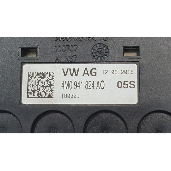 Caixa Placa Fusíveis Audi Q8 2020