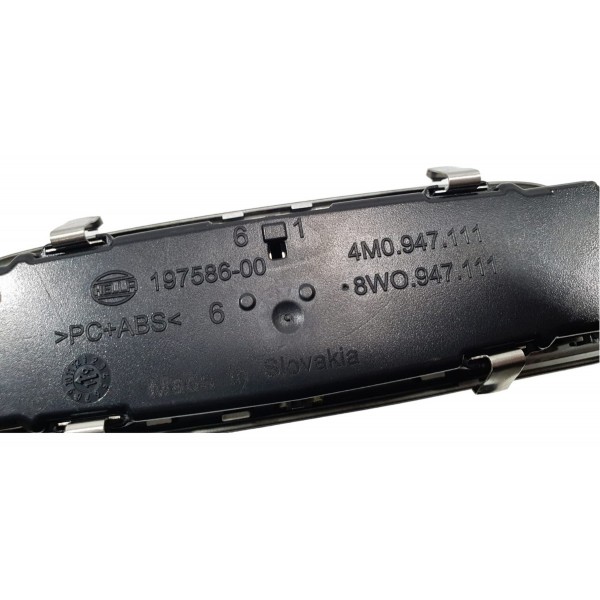 Luz De Cortesia Teto Audi Q8 2020