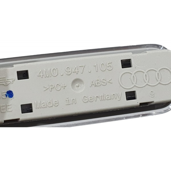Luz De Cortesia Quebra Sol Audi Q8 2020