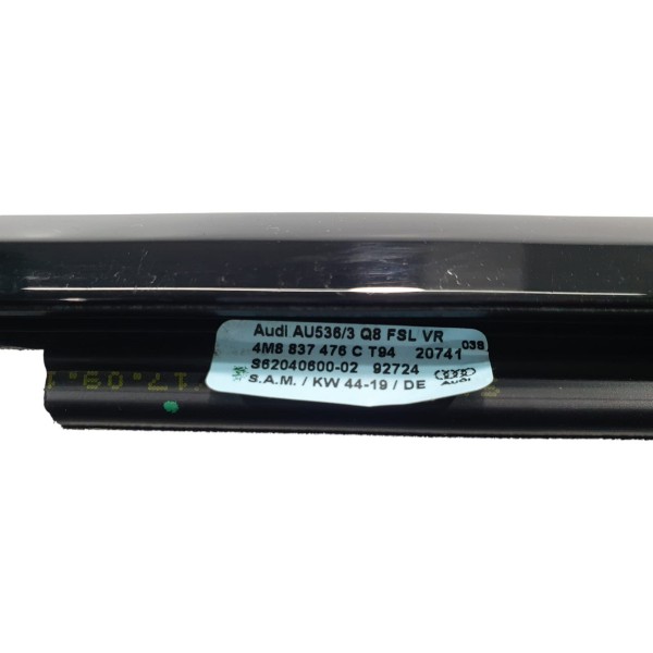 Pestana Friso Porta Dianteira Direita Audi Q8 2020 Preto