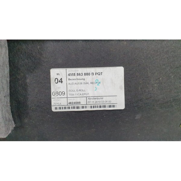 Forro Porta-malas L/direito Audi Q8 2020