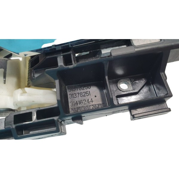 Maçaneta Diant. Esq (c/detalhes) Volvo Xc90 T8 Inscrip. 2022 Dianteira