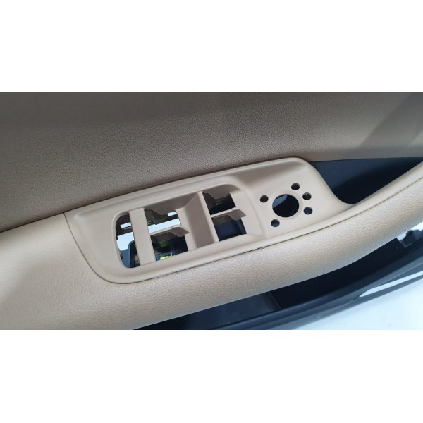 Forro De Porta Motorista Sem Led Audi Q8 2020 /4m8867117